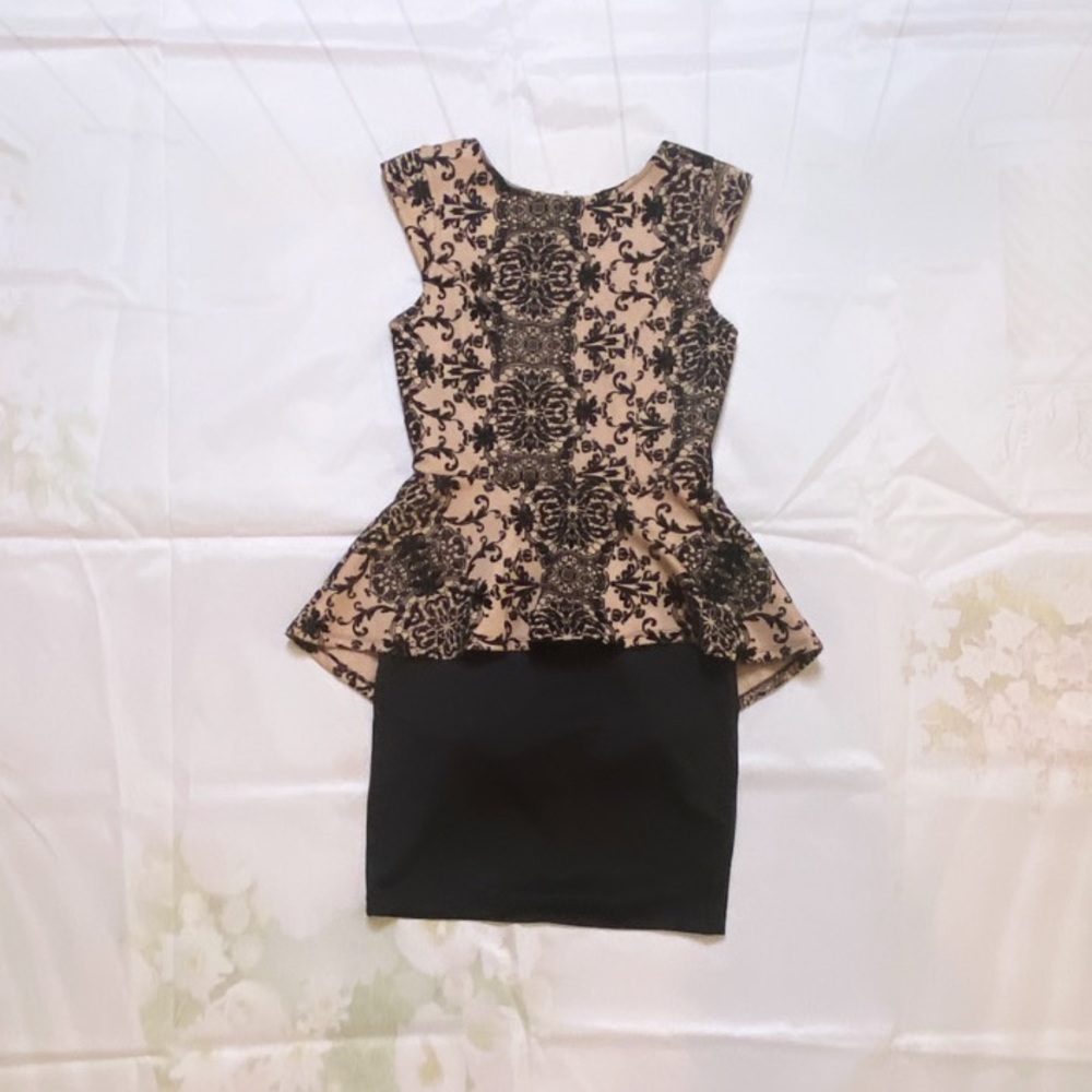 ✨ Velvet Patterned Mini Dress With Lace Back